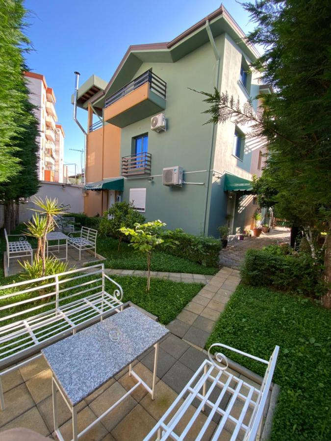 Vila Ajdinaj Berat Exterior foto