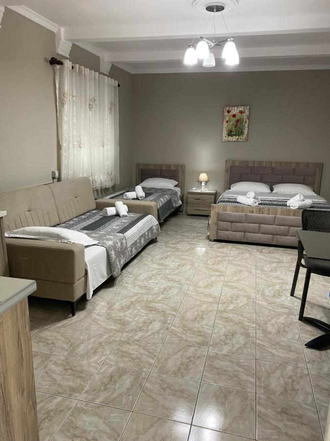 Vila Ajdinaj Berat Exterior foto